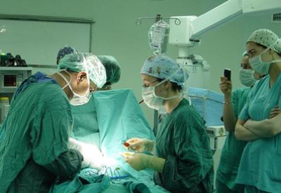 Devleti dolandırıyorlar, ameliyatların yüzde 60'ı gereksiz