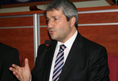 Herkes istiyor yapacak olanda istiyor