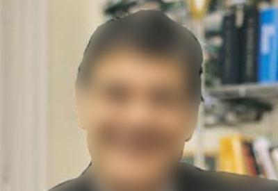 Ölümsüz olduğuna inanıyordu ama sıradan biri olduğunu anladı