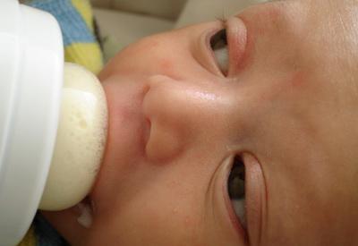 Sizin çocuğun biberonu da kanser yapıyor mu?